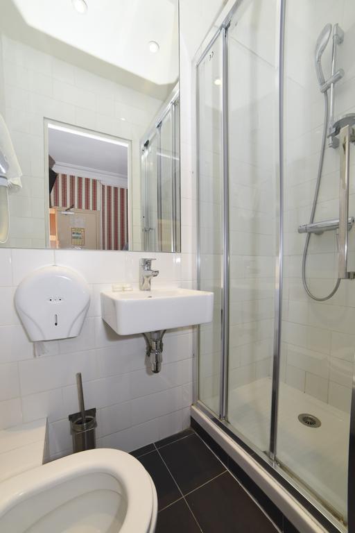 Sully Hotel Παρίσι Εξωτερικό φωτογραφία