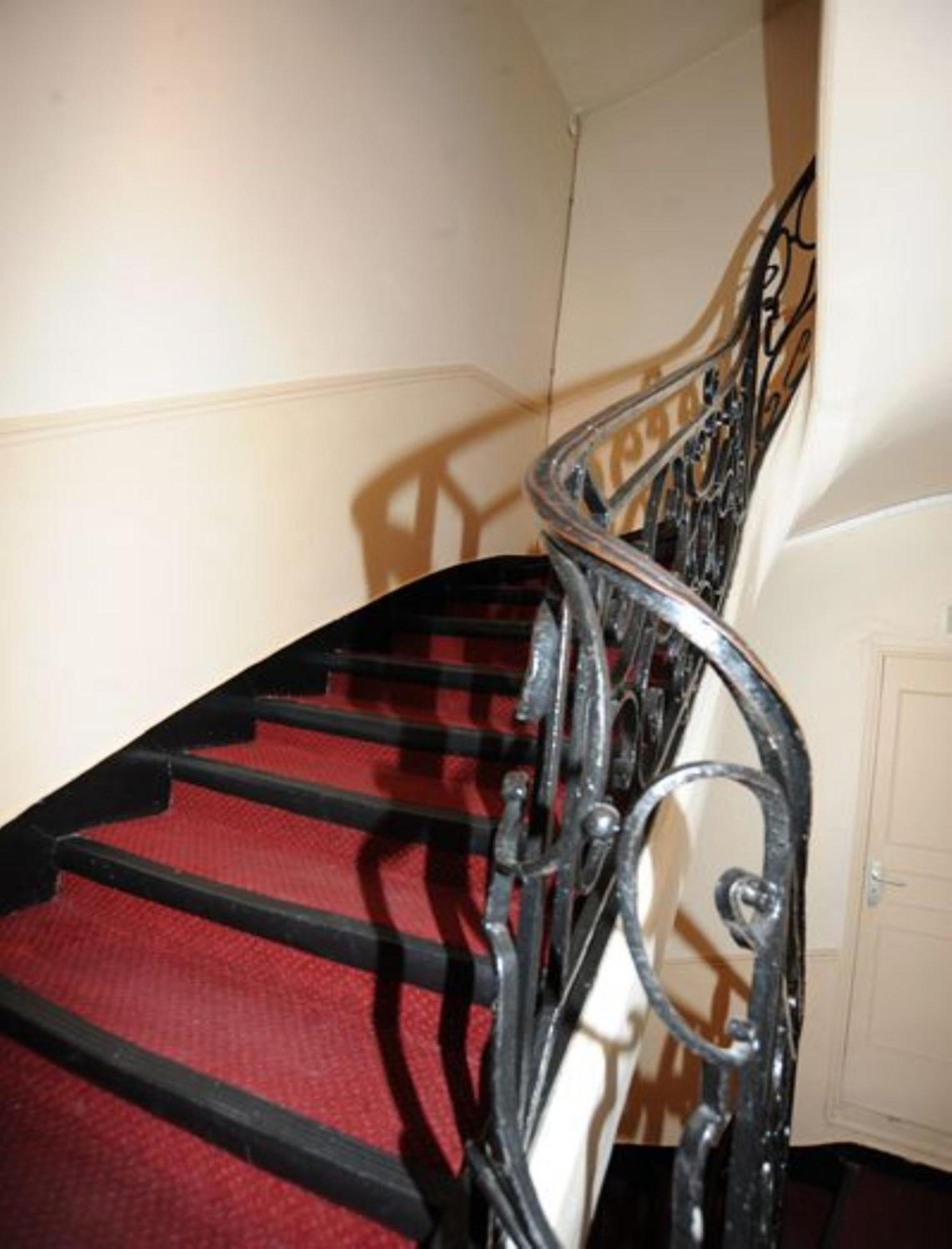 Sully Hotel Παρίσι Εξωτερικό φωτογραφία