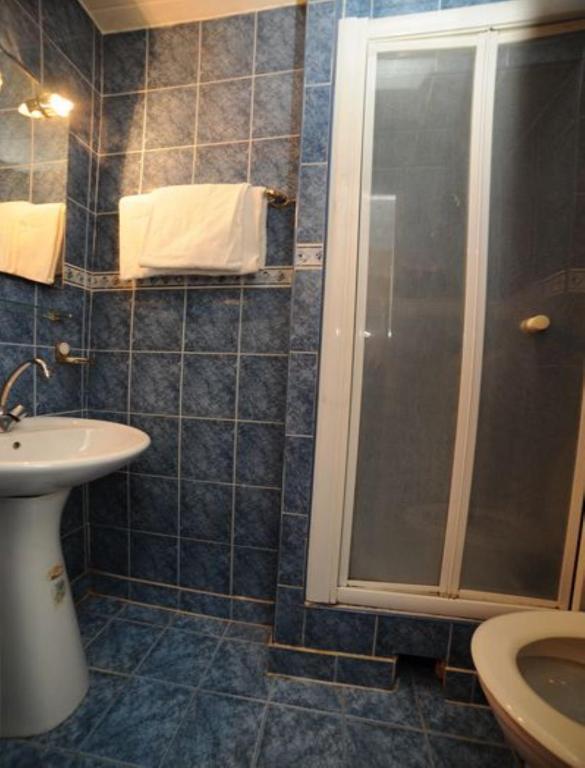 Sully Hotel Παρίσι Δωμάτιο φωτογραφία